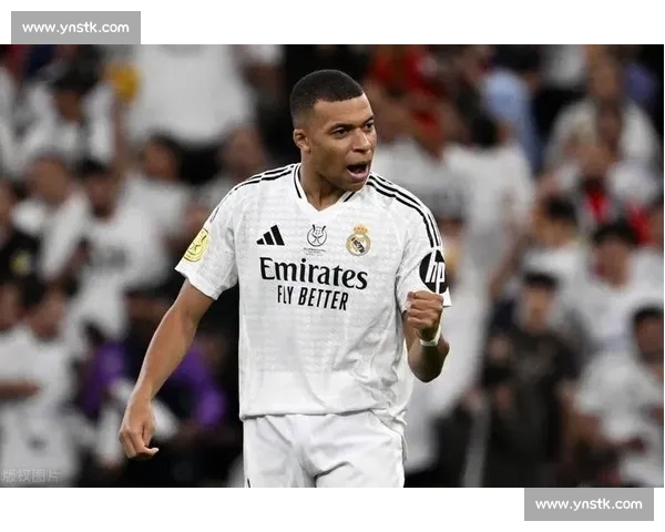 曼联 15 岁新星庆皇马德比胜:转发姆巴佩名场面藏野心 曼联 15 岁新星庆皇马德比胜:转发姆巴佩名场面藏野心