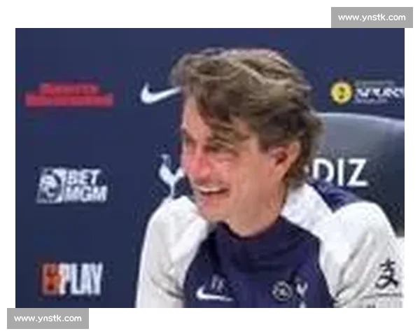 赛后碰杯的对手:弗兰克与莫耶斯的酒友情谊 赛后碰杯的对手:弗兰克与莫耶斯的酒友情谊