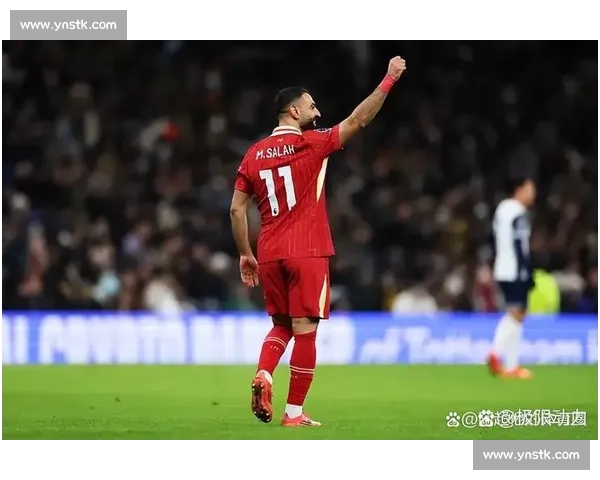 利物浦与那不勒斯激战正酣 双方势均力敌展开巅峰对决