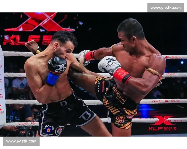 崔洪万对决播求身高力量与泰拳技术的巅峰碰撞一战全纪录深度回顾 崔洪万对决播求身高力量与泰拳技术的巅峰碰撞一战全纪录深度回顾